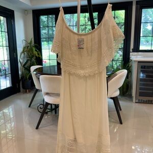 Summer Cotton Off-Shoulder Dress BRAND NEW WITH TAGS